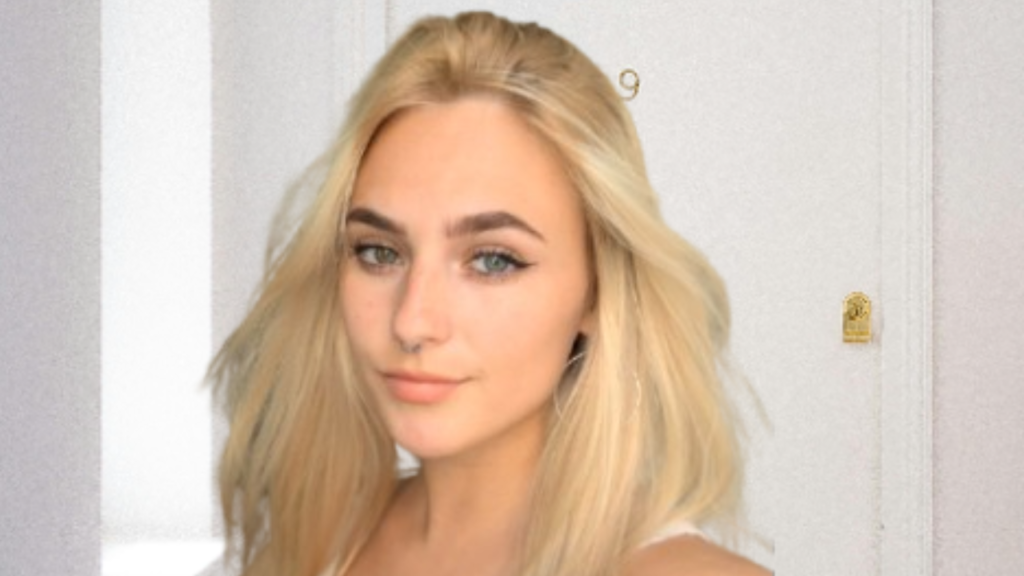 Clara Chia age
