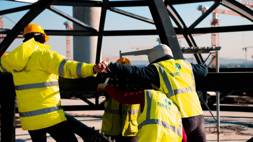 Unlocking Career Potential: The Importance of Apprentice Training in New Zealand