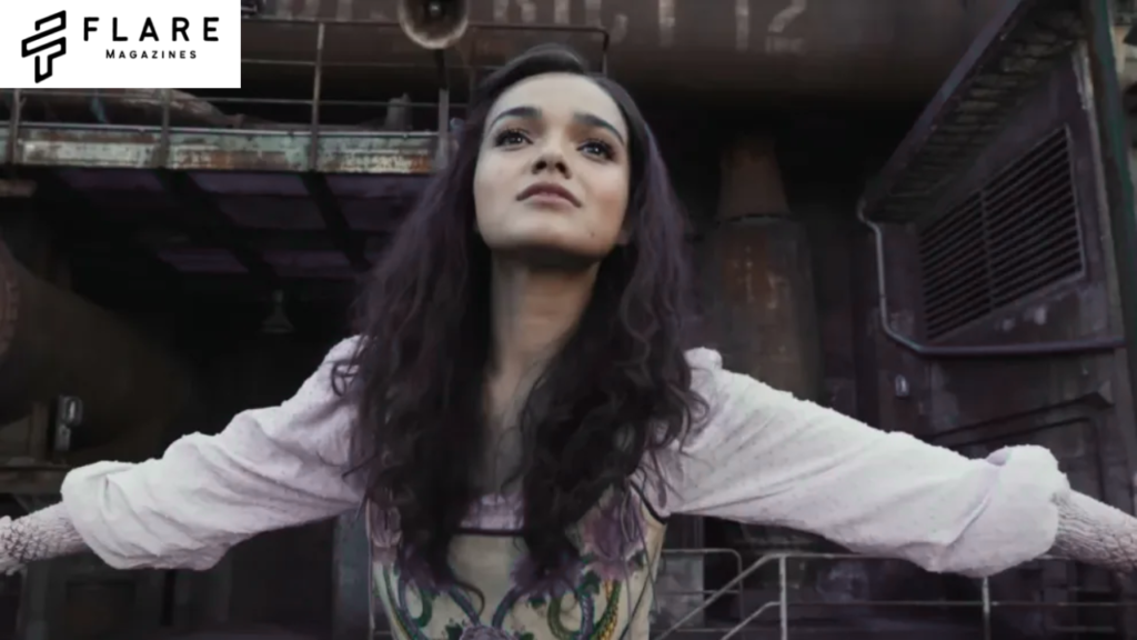 Watch The Hunger Games: The Ballad Of Songbirds & Snakes